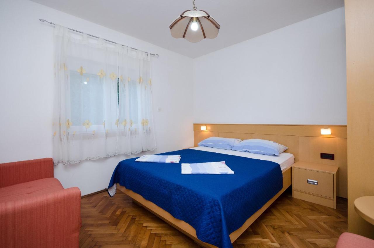 Apartments Zorka Kampor Eksteriør billede